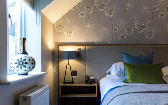 Jesmond Dene House