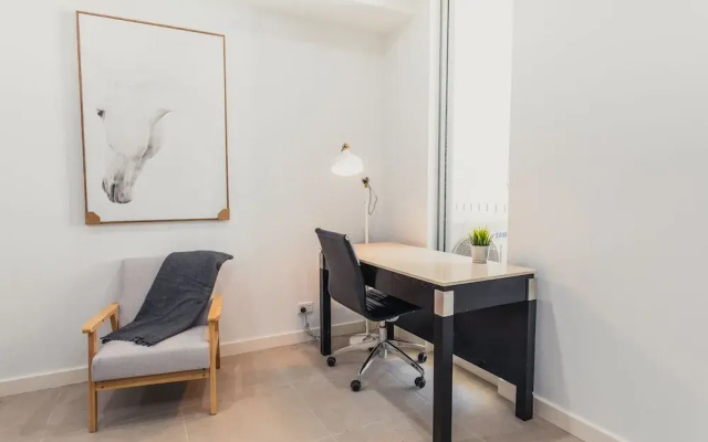 mascot apartment