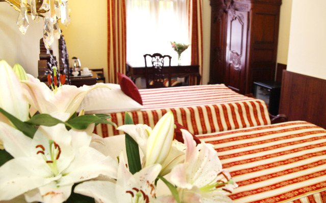 King Charles Boutique Hotel Residence