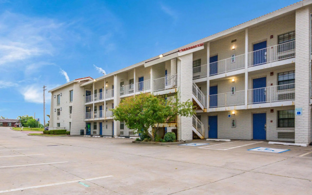 Econo Lodge