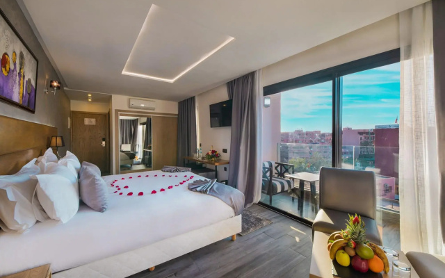 Stars Hotel