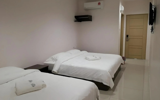 First Guest House Cheras