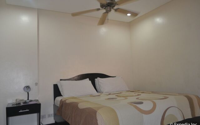 Boomerang Hotel