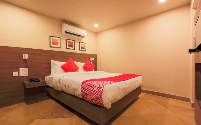 City Xpress Hotel Rooms by OYO Rooms