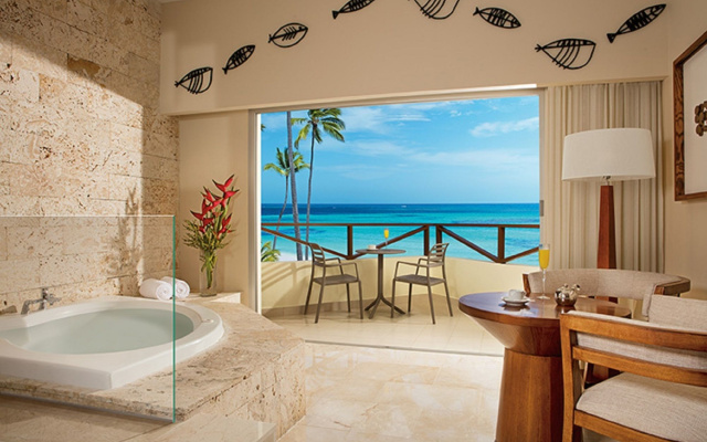 Impressive Resort & Spa
