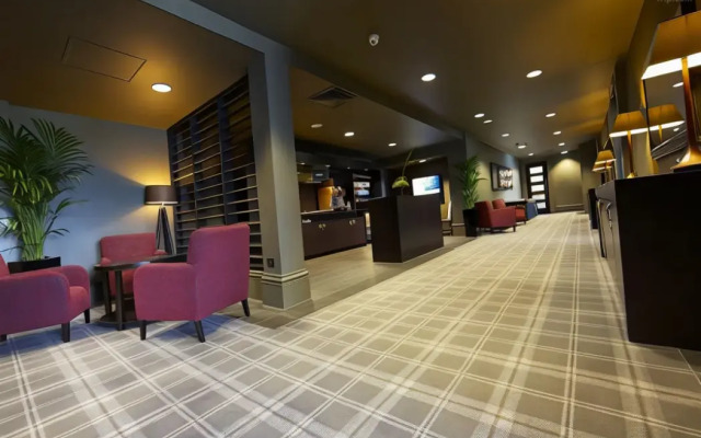 Premier Inn Manchester - Heaton Park