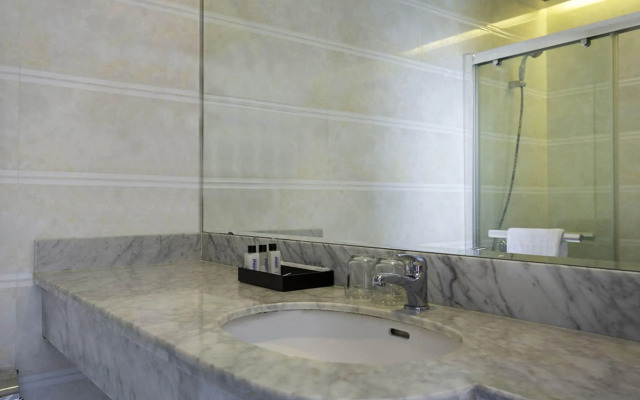 Calista Sai Gon Hotel
