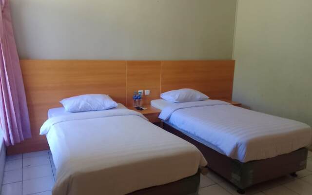 Royal Kencana powered by Cocotel