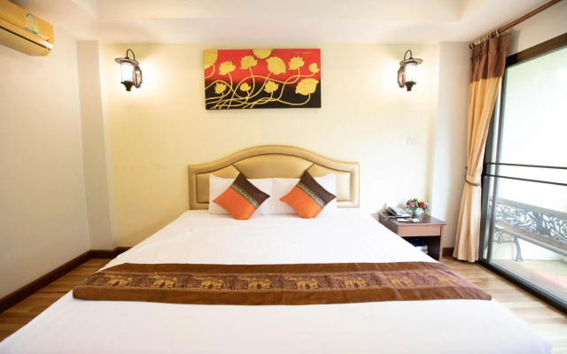 Luckswan resort