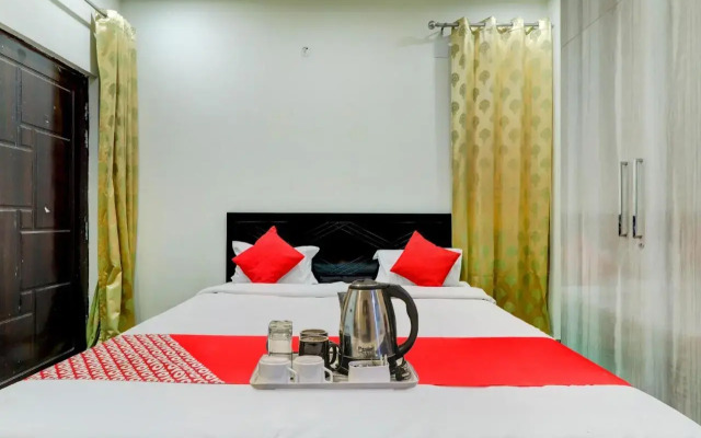 Oyo Flagship 703204 Hotel Quirk