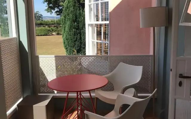 Stunning Executive Apartment on the Devon Coast