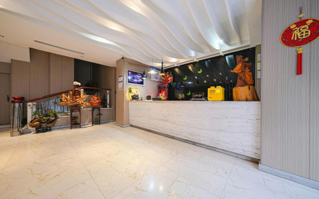 Huaya Boutique Hotel