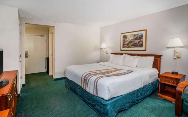 La Quinta Inn & Suites by Wyndham Nashville Franklin
