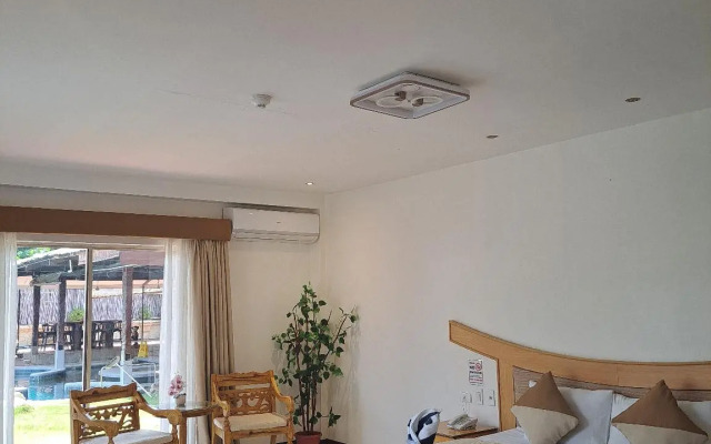 Wild Orchid Beach Resort