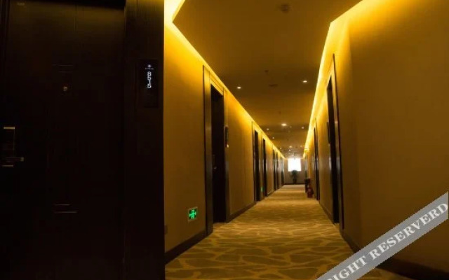 Xin Shanghaitan Hotel