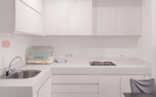Cozy Living 2Br Apartment At Casa De Parco