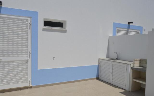 Moradia Nova E Completa A 350 Mtrs. Praia