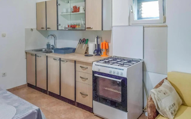 Holiday home Pucisca 40