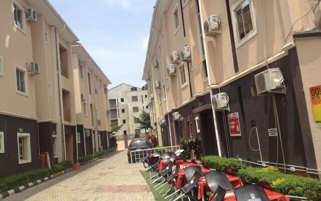 Becca Apartments