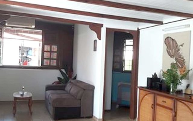 House With 2 Bedrooms in Sainte-anne, With Furnished Terrace and Wifi