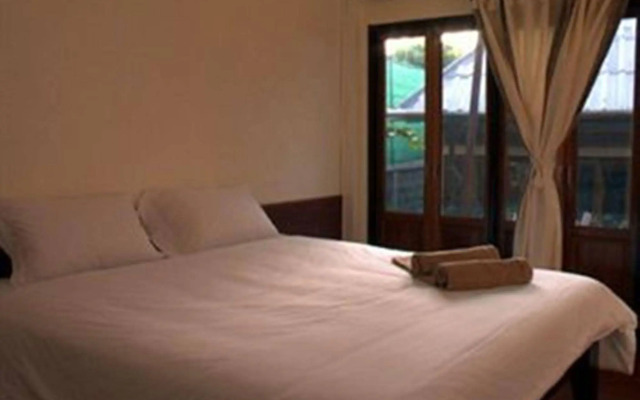 Sunset Cove Resort