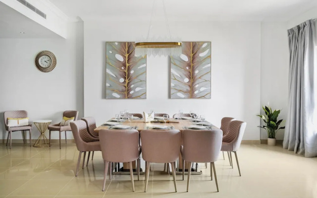 Simply Comfort Suites in Sarai Palm Jumeirah