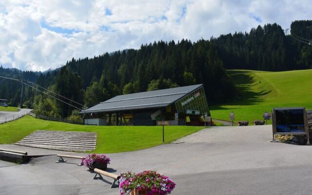 Modern Holiday Home in Fieberbrunn With Sauna