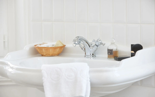 The Originals Boutique, Hôtel La Colonne de Bronze