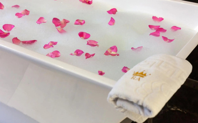 Royal apartment on Balabana 23