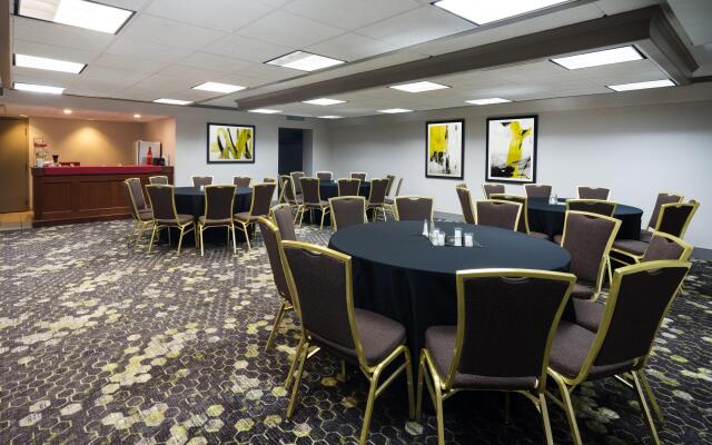 enVision Hotel & Conference Center Mansfield-Foxboro