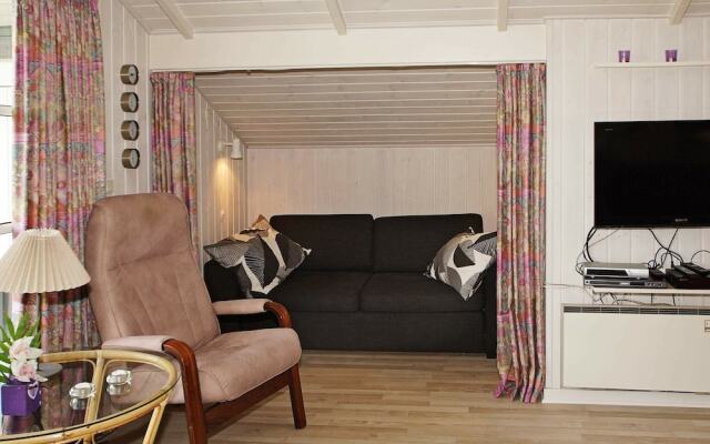Luring Holiday Home in Hemmet With Whirlpool
