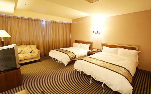 Tapeng Bay Holiday Hotel