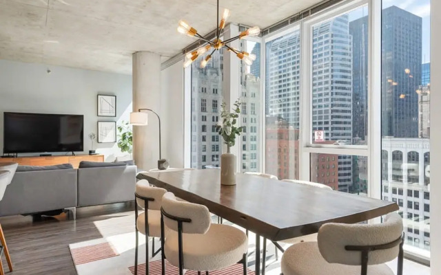 Group Retreat 2 Units Location Near Museums