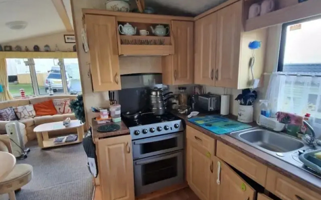 Lovley Sea Viev 2 Bedroom Caravan in Clarach Bay