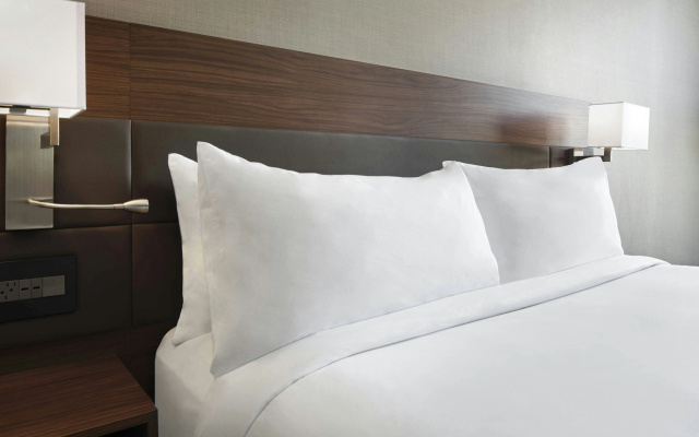 AC Hotel by Marriott Miami Dadeland