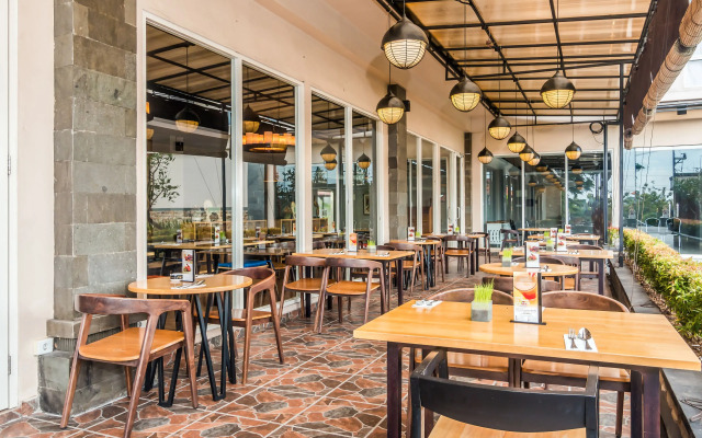 ZenRooms Denpasar Gatot Subroto