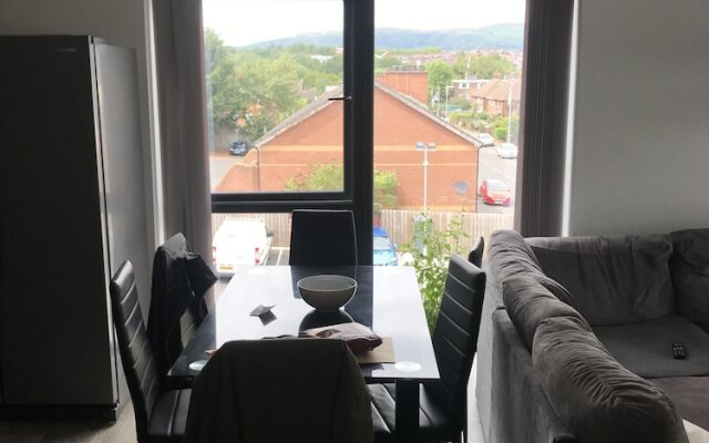 Impeccable two Bedroom Apartment in South Belfast