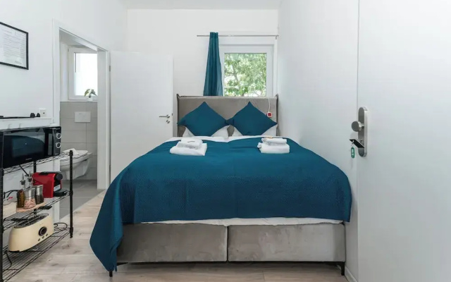 Lit Living-Luxury-Box Spring - Parking