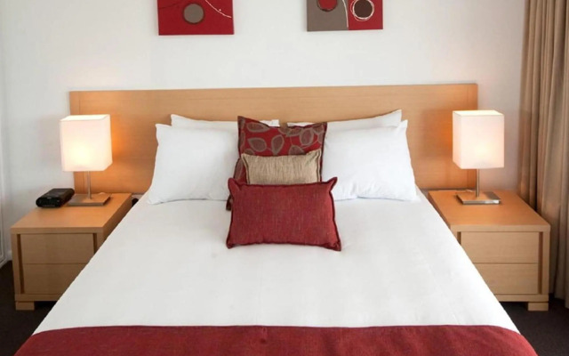 The Edge Apartment Hotel