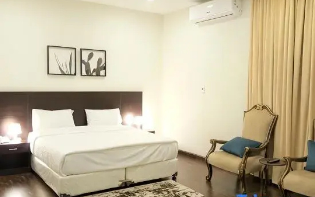 Towlan Al Rawdah Services Apartment
