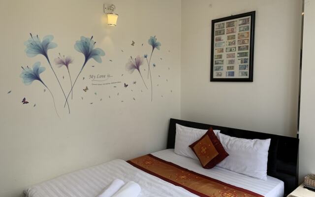 Moon Light Hostel