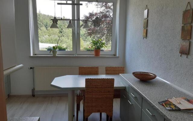 Ferienwohnung Waldblick mit Balkon
