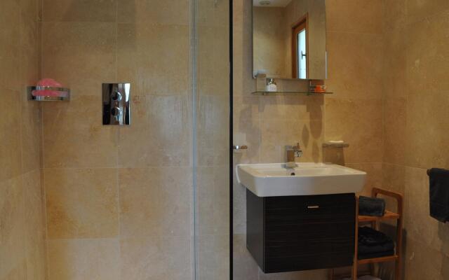 Luxury villa with pool and unique location in Malviès