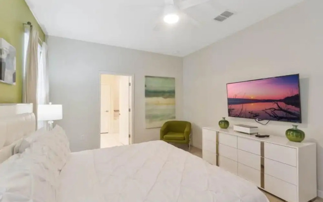 1562 OL - 8BR Tranquil Escape