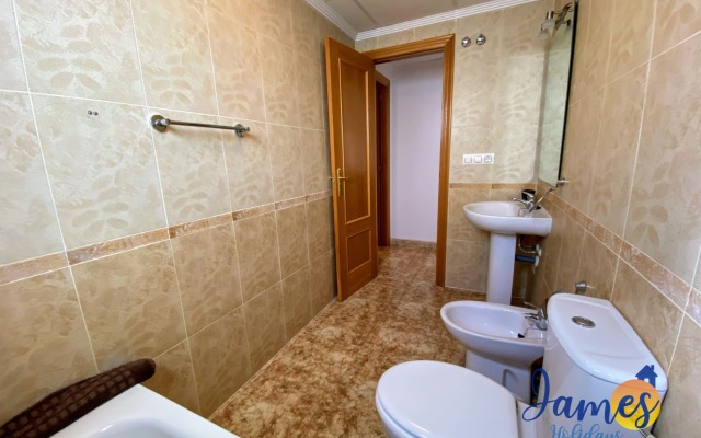 La Cinuelica R14 1st flr apt overlooking pool L182