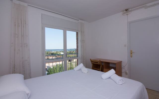 HomeHolidaysRentals Sucre - Costa Barcelona