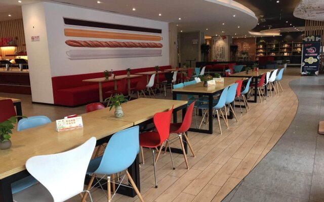 ibis Shanghai Lianyang