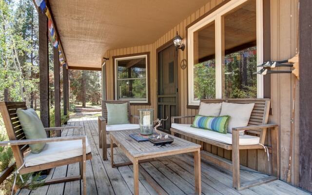 The Pond by Village Properties at Sunriver