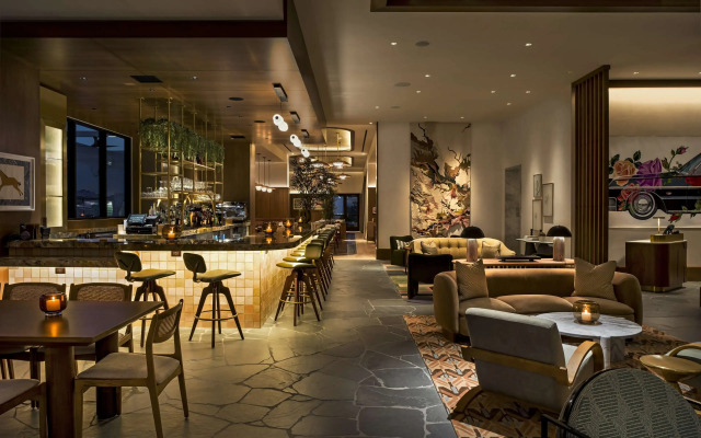 Thompson Palm Springs, by Hyatt