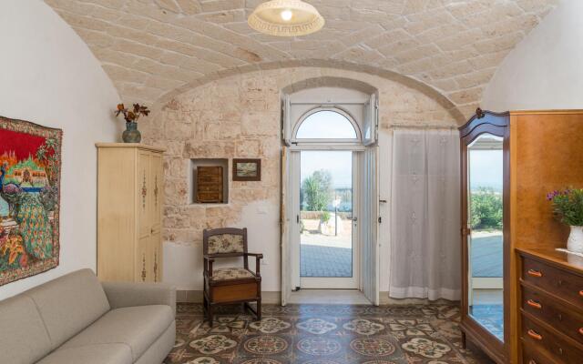Sea and the City Apartment by Wonderful Italy